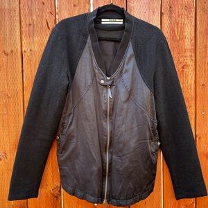 ROBERT GELLER designer shirt/sweater